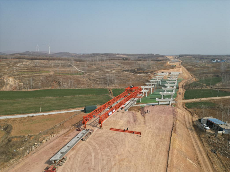 1675411744213.png 上棗園大橋梁板架設(shè).png