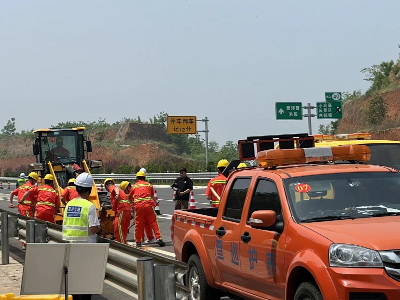 1684484941150.jpg 75ea1884cbe4af8409be342f3b4d59b.jpg