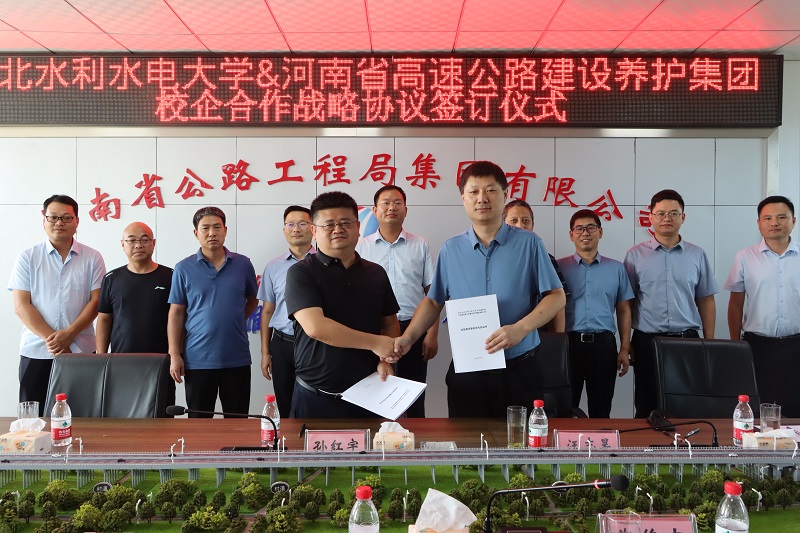 1692786115002.jpg 9ee9998d4125e7d00e43d37277220d4.jpg